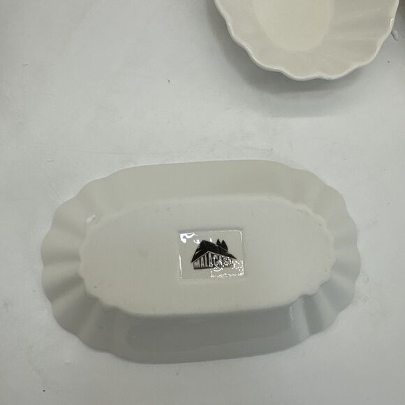 Malacasa Set Of 8 porcelain dishes. 8” X 4.5” {C} - Picture 6 of 10
